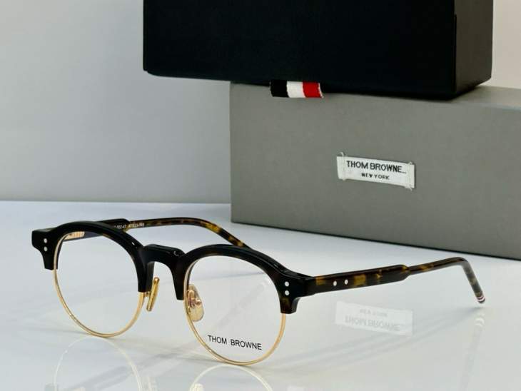 Picture of Thom Browne Sunglasses _SKUfw65039648fw